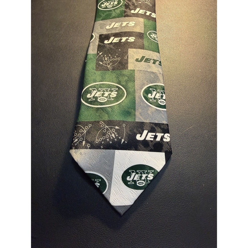 Ralph Marlin New York Jets Block And Play NFL Necktie 2002!